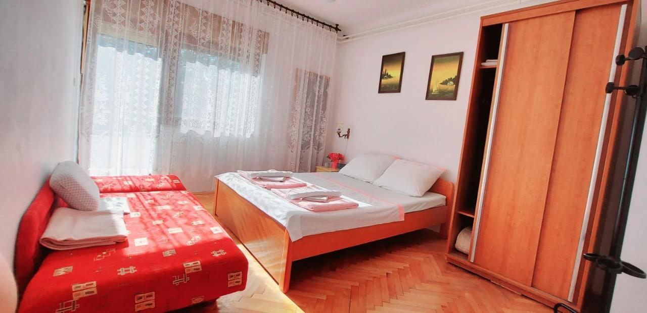 Apartment Luka Добринь Экстерьер фото